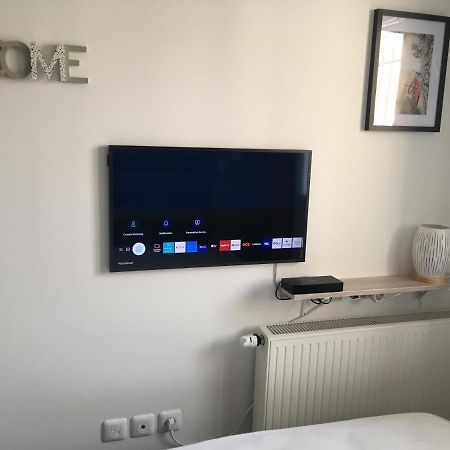 Chambre Privee Proche Disney Disponible De 19H A 10H Montévrain Exteriör bild