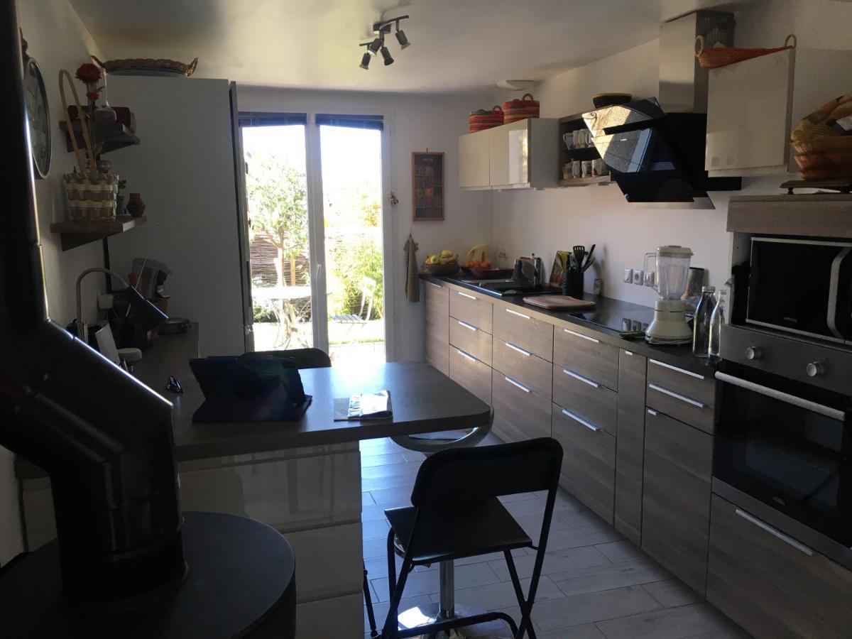 Chambre Privee Proche Disney Disponible De 19H A 10H Montévrain Exteriör bild